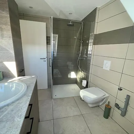 Maison De Charme - 7 Personnes - Centre オベルネ